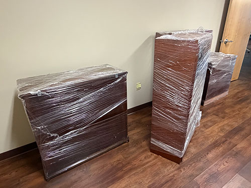 Free office desks
