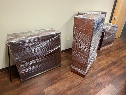 Free office desks