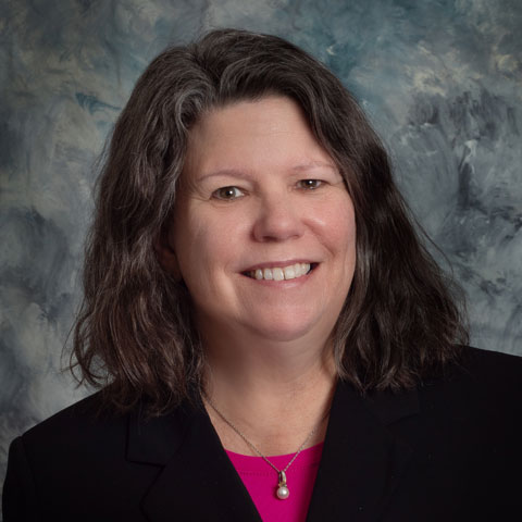 Pam Hunter headshot