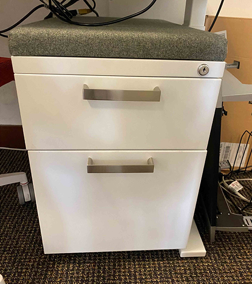 Office Furniture – Pick up in Boston, MA